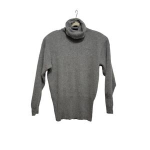 VTG Lambswool Turtleneck Sweater